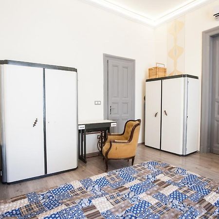 N42 By Small Home بودابست المظهر الخارجي الصورة