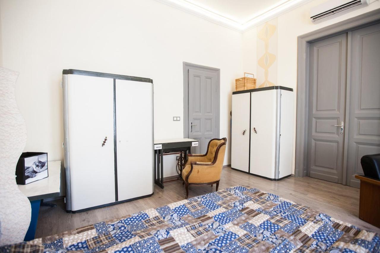 N42 By Small Home بودابست المظهر الخارجي الصورة