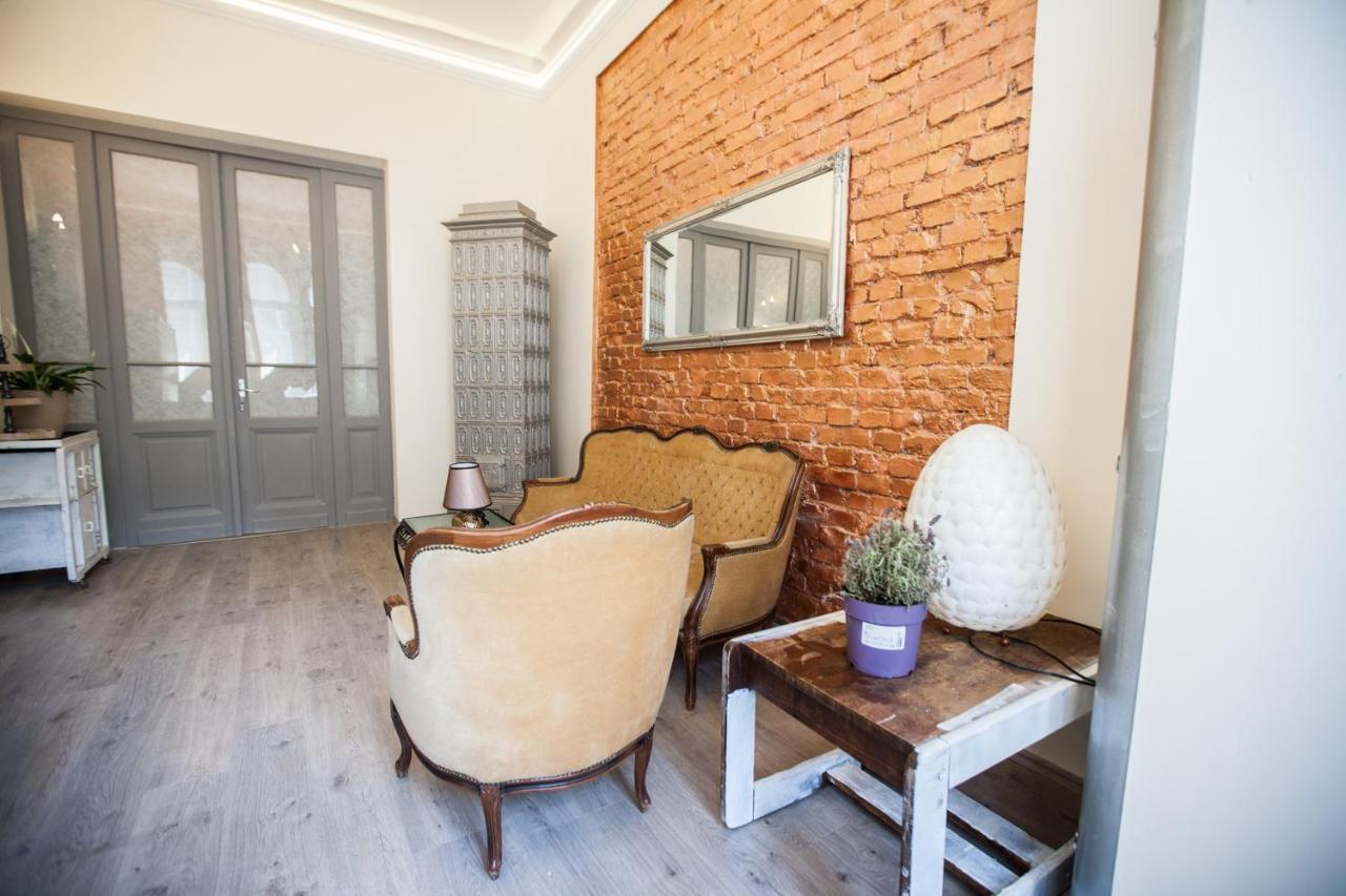 N42 By Small Home بودابست المظهر الخارجي الصورة